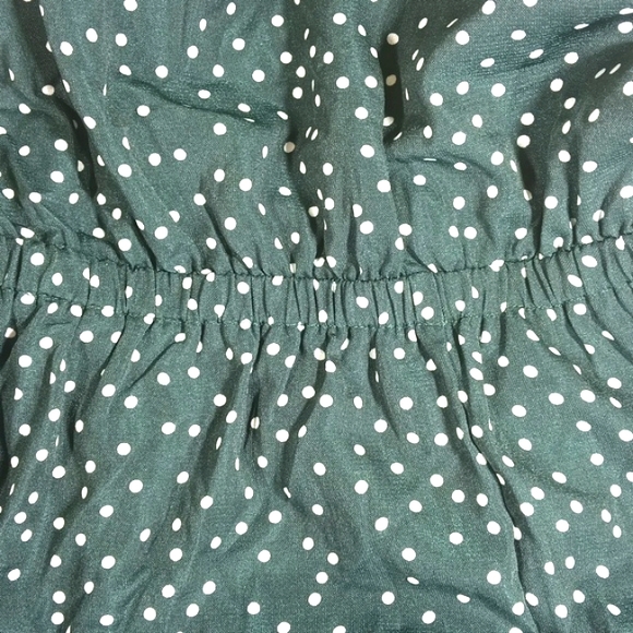 NWT Boohoo Plus Polka Dot Bardot Ruffle Playsuit Green& White Size 20 - Picture 13 of 16